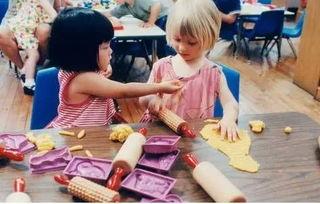 幼儿园小孩爆料视频真实,温馨瞬间感动网友